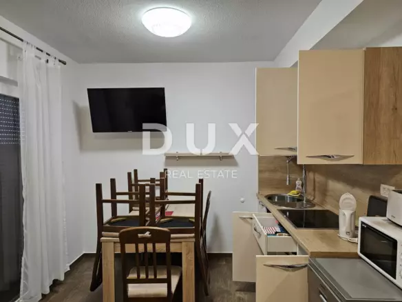 3-bedroom Apartment In Banjol, Croatia (93,62 M²)