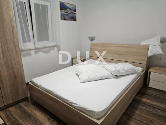 3-bedroom Apartment In Banjol, Croatia (93,62 M²)