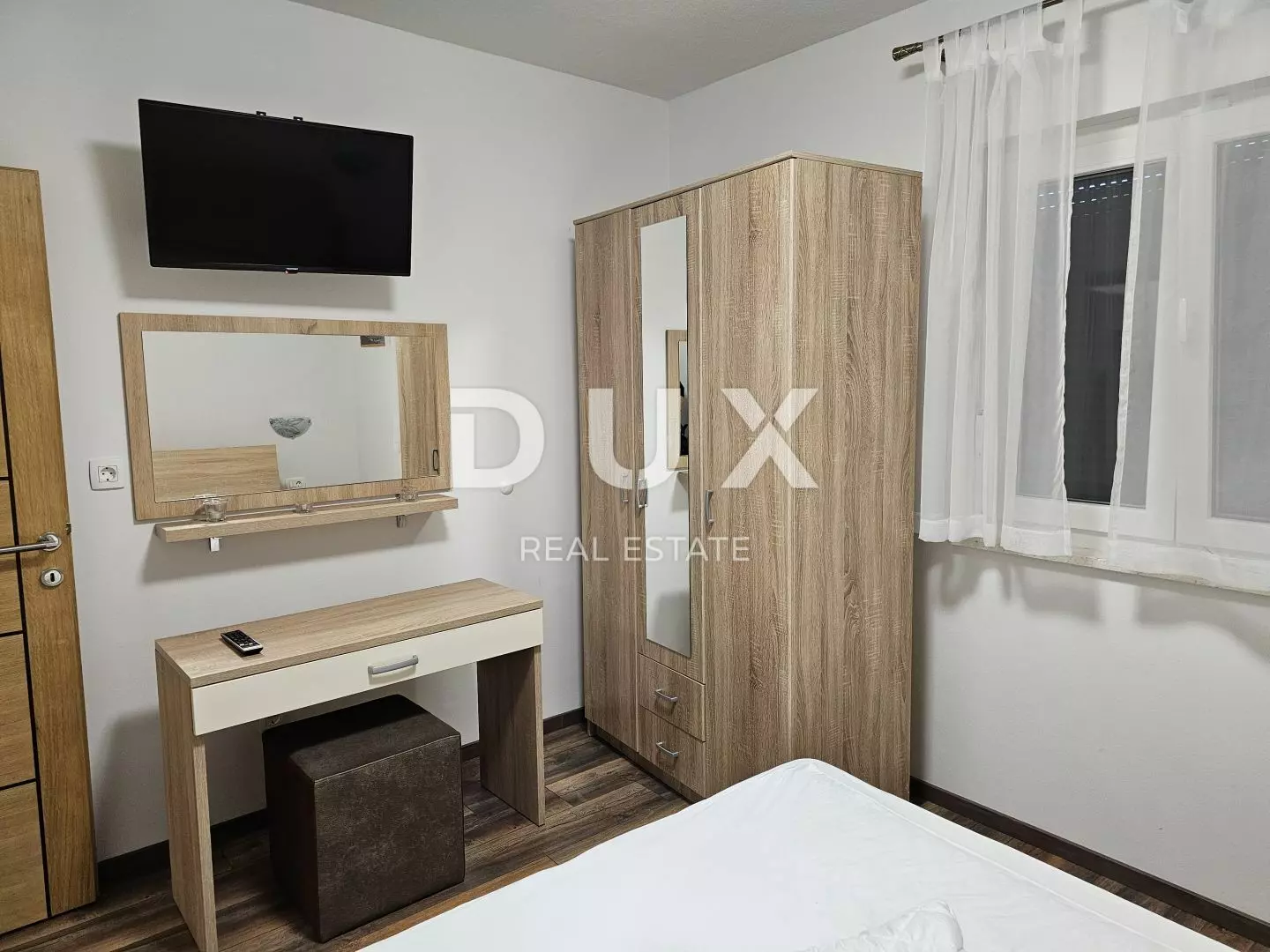 3-bedroom Apartment In Banjol, Croatia (93,62 M²)
