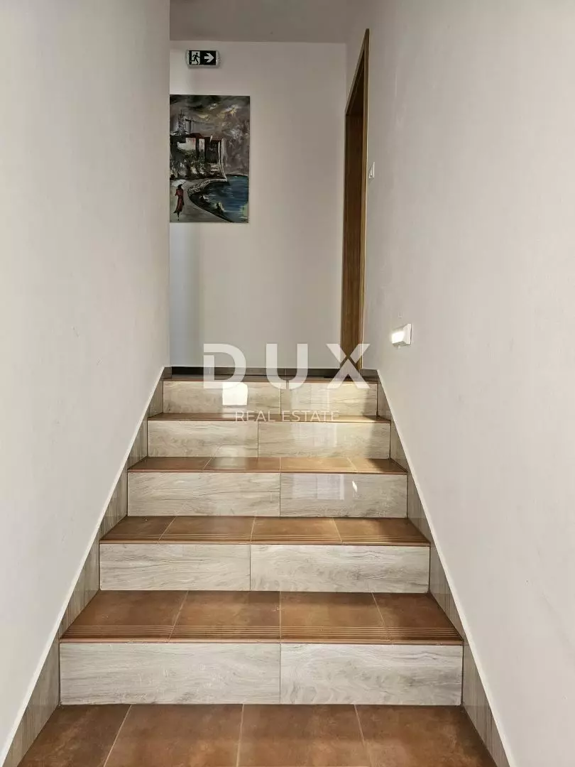 3-bedroom Apartment In Banjol, Croatia (93,62 M²)