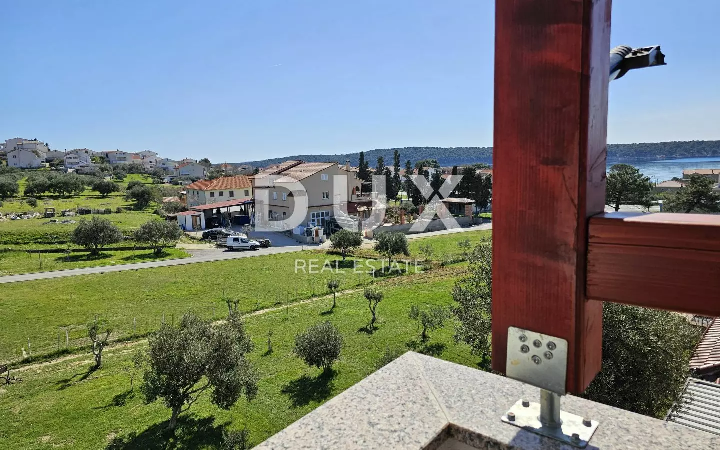 3-bedroom Apartment In Banjol, Croatia (93,62 M²)