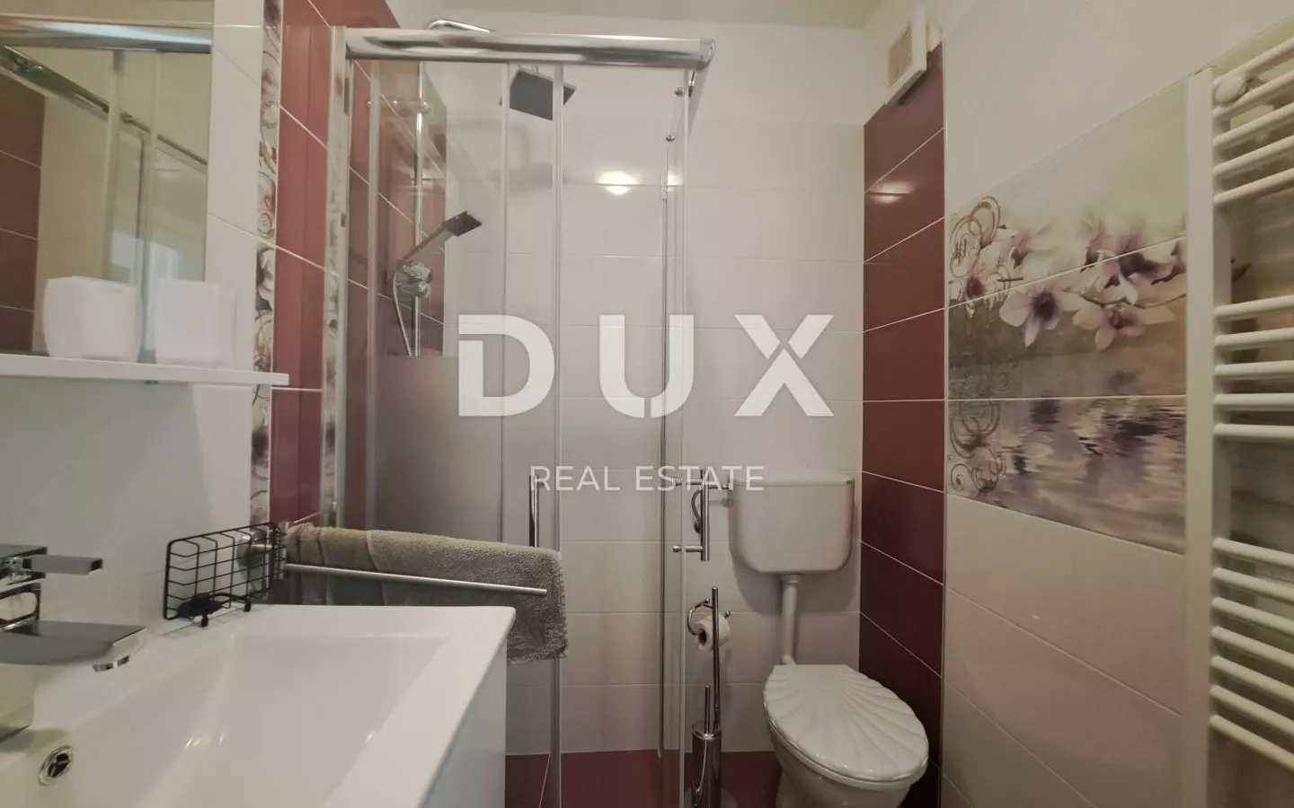 5-bedroom Detached House In Oprić, Croatia (300 M²)