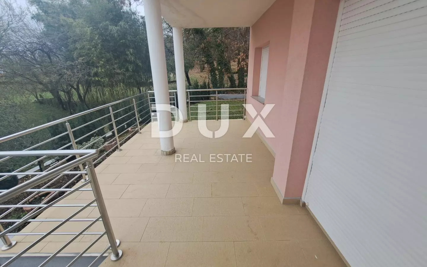 5-bedroom Detached House In Oprić, Croatia (300 M²)