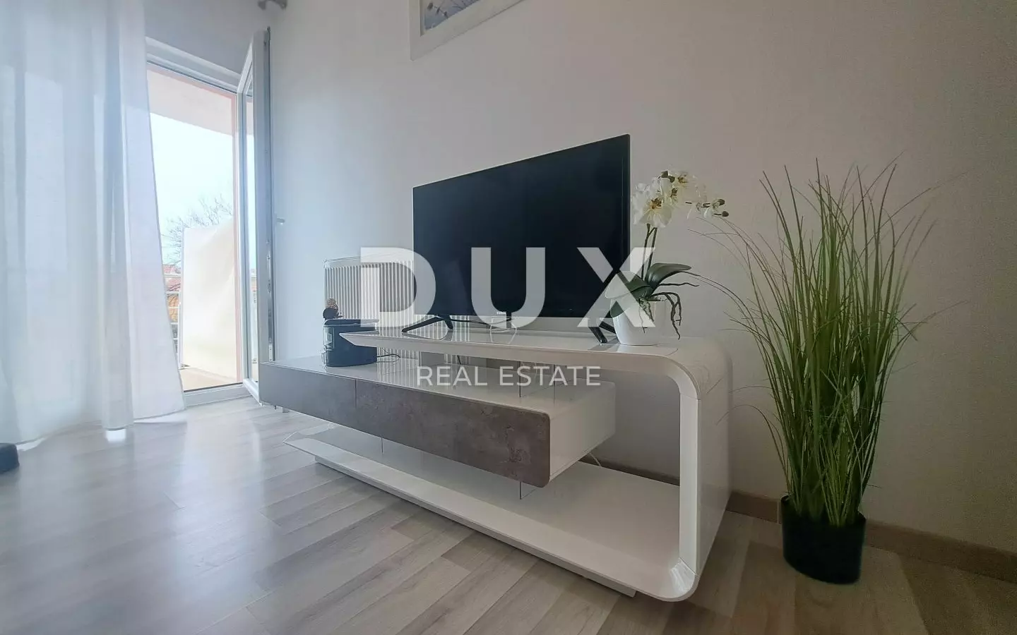 5-bedroom Detached House In Oprić, Croatia (300 M²)