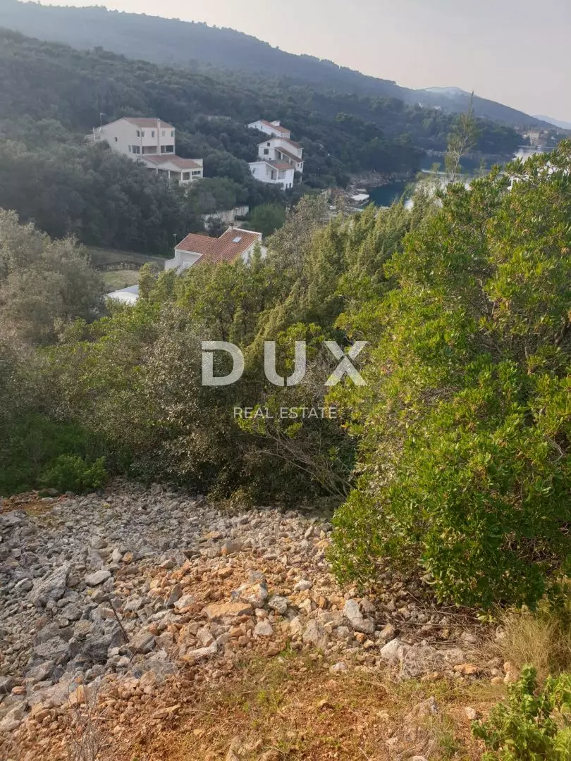 Land In Savar, Croatia (1.650 M²)