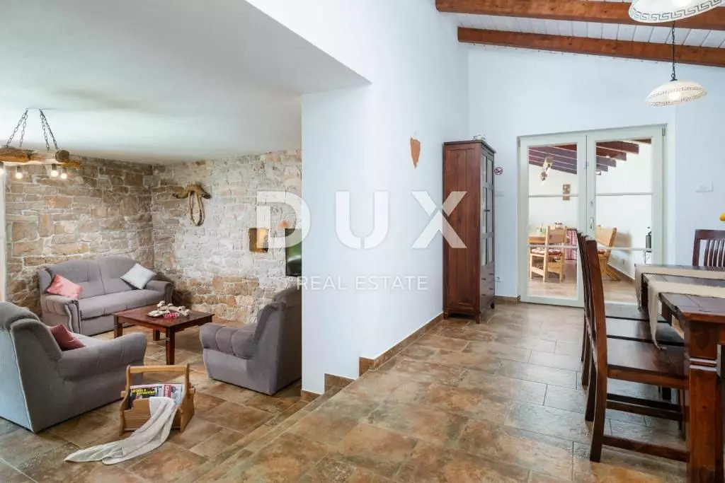 4-bedroom Villa In Krnica, Croatia (149 M²)