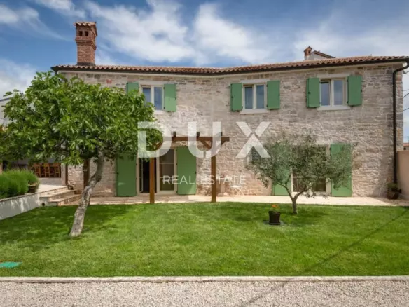 4-bedroom Villa In Krnica, Croatia (149 M²)