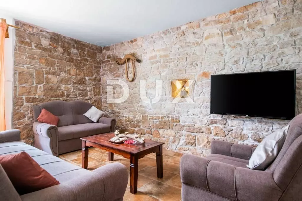 4-bedroom Villa In Krnica, Croatia (149 M²)