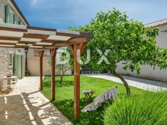 4-bedroom Villa In Krnica, Croatia (149 M²)