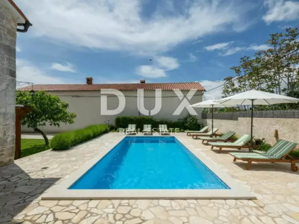 4-bedroom Villa In Krnica, Croatia (149 M²)