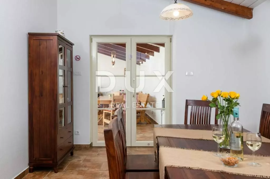 4-bedroom Villa In Krnica, Croatia (149 M²)