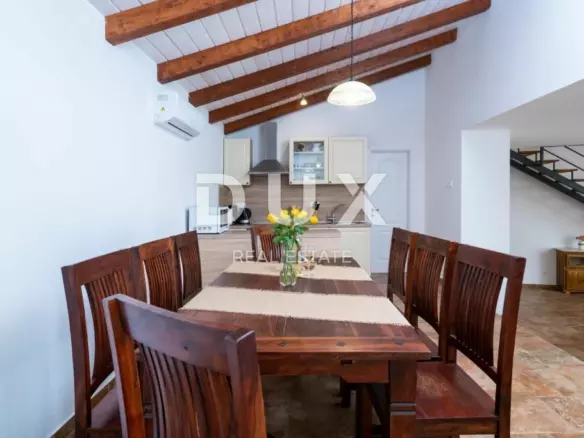 4-bedroom Villa In Krnica, Croatia (149 M²)