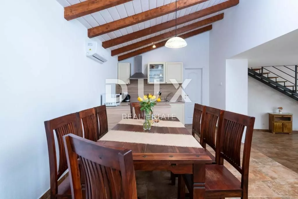 4-bedroom Villa In Krnica, Croatia (149 M²)