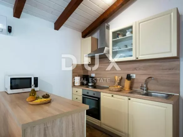 4-bedroom Villa In Krnica, Croatia (149 M²)