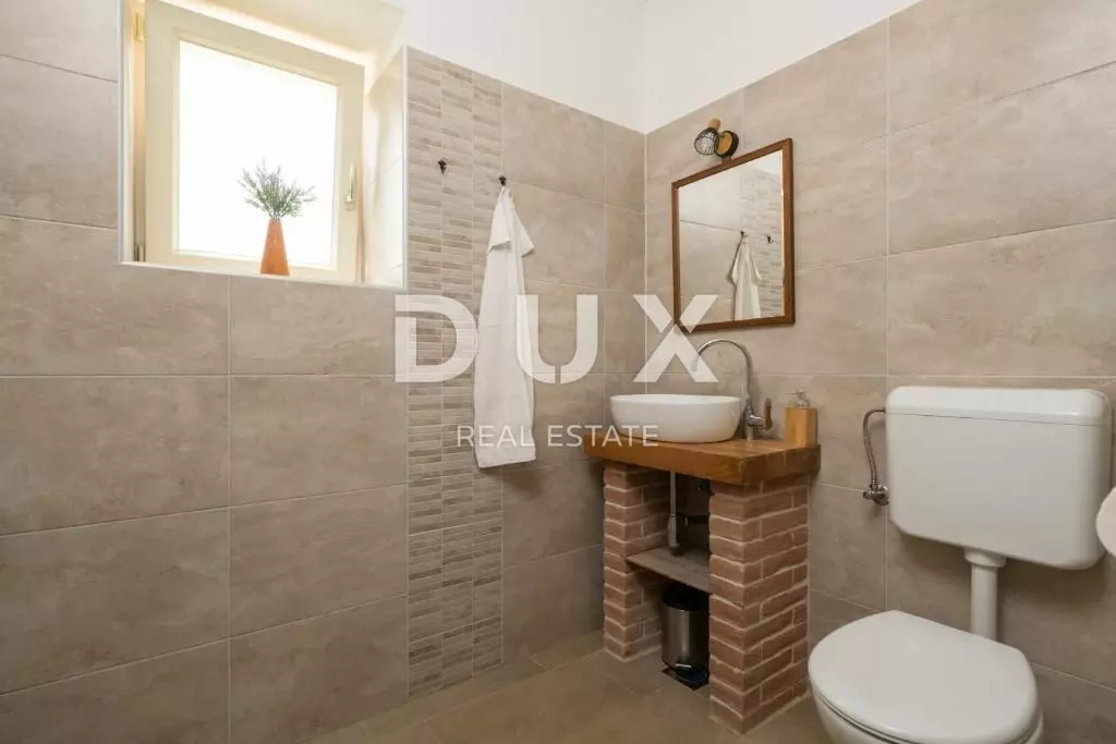 4-bedroom Villa In Krnica, Croatia (149 M²)
