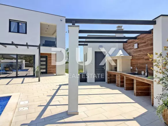 6-bedroom Detached House In Marčana, Croatia (280 M²)