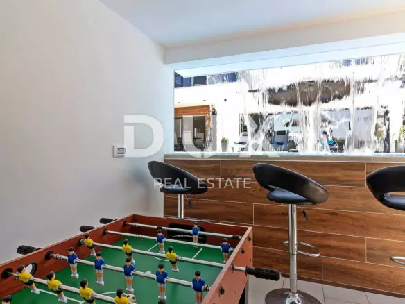 6-bedroom Detached House In Marčana, Croatia (280 M²)