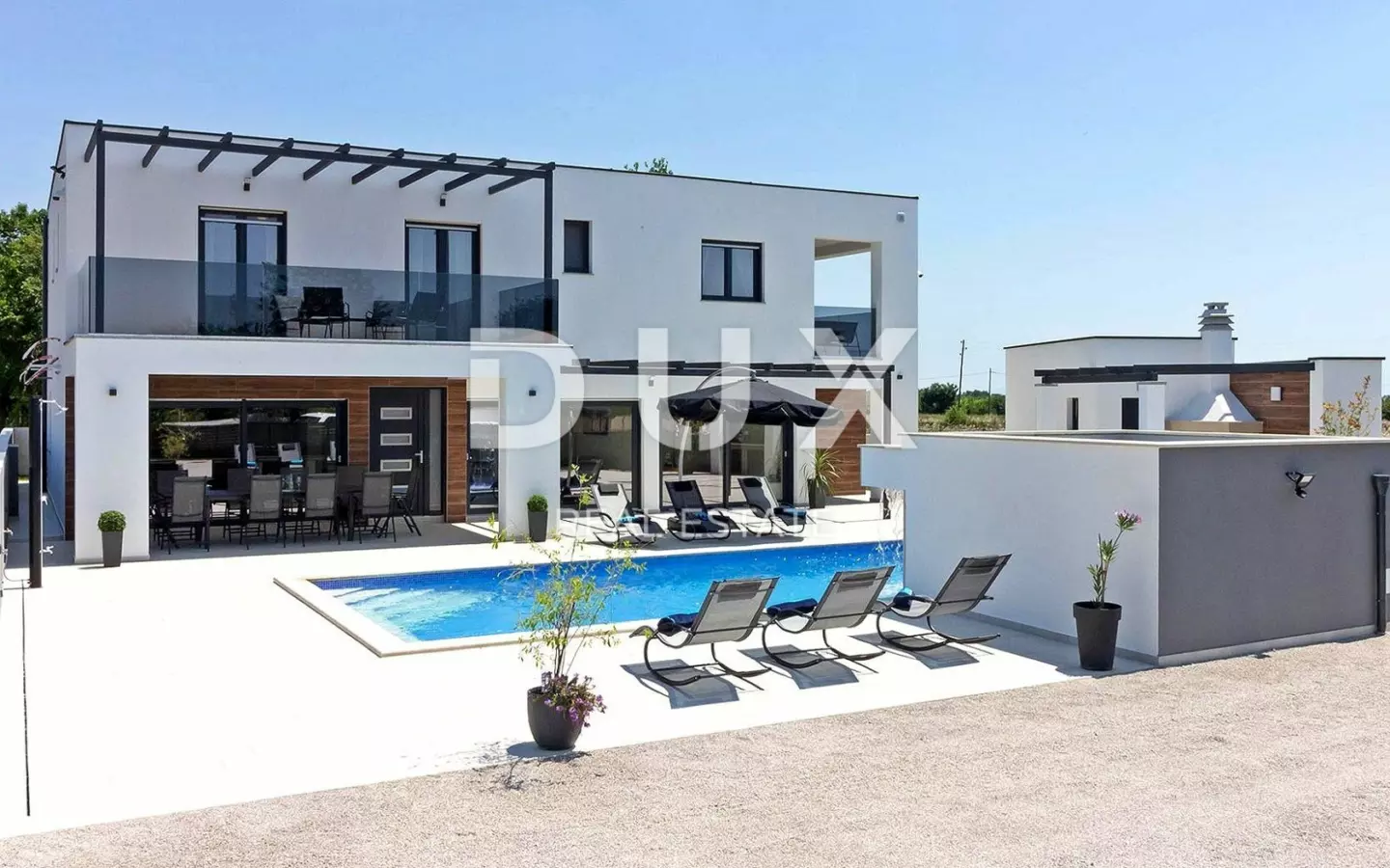 6-bedroom Detached House In Marčana, Croatia (280 M²)