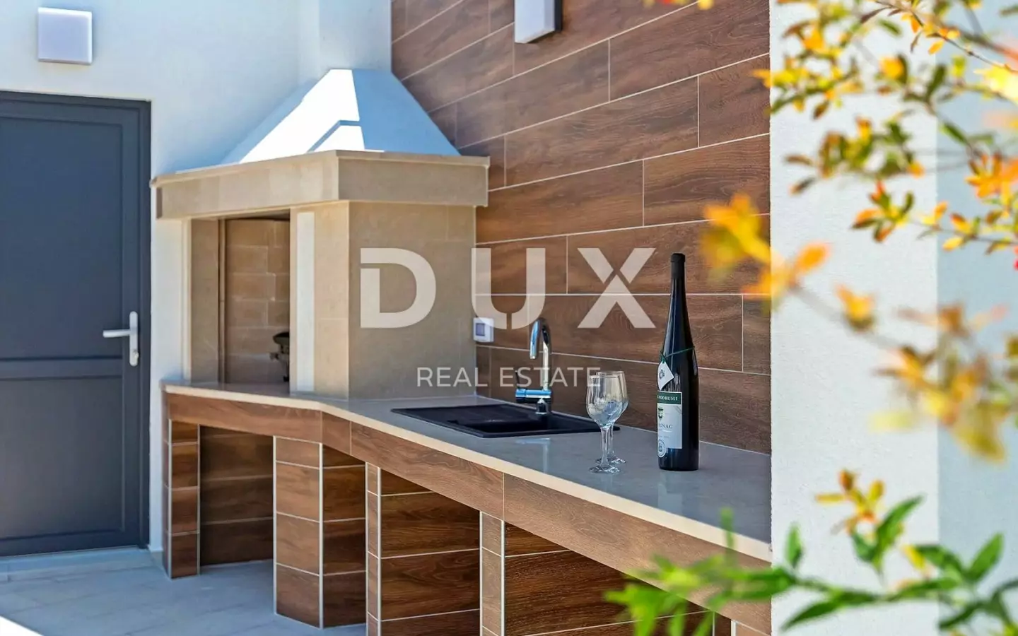 6-bedroom Detached House In Marčana, Croatia (280 M²)
