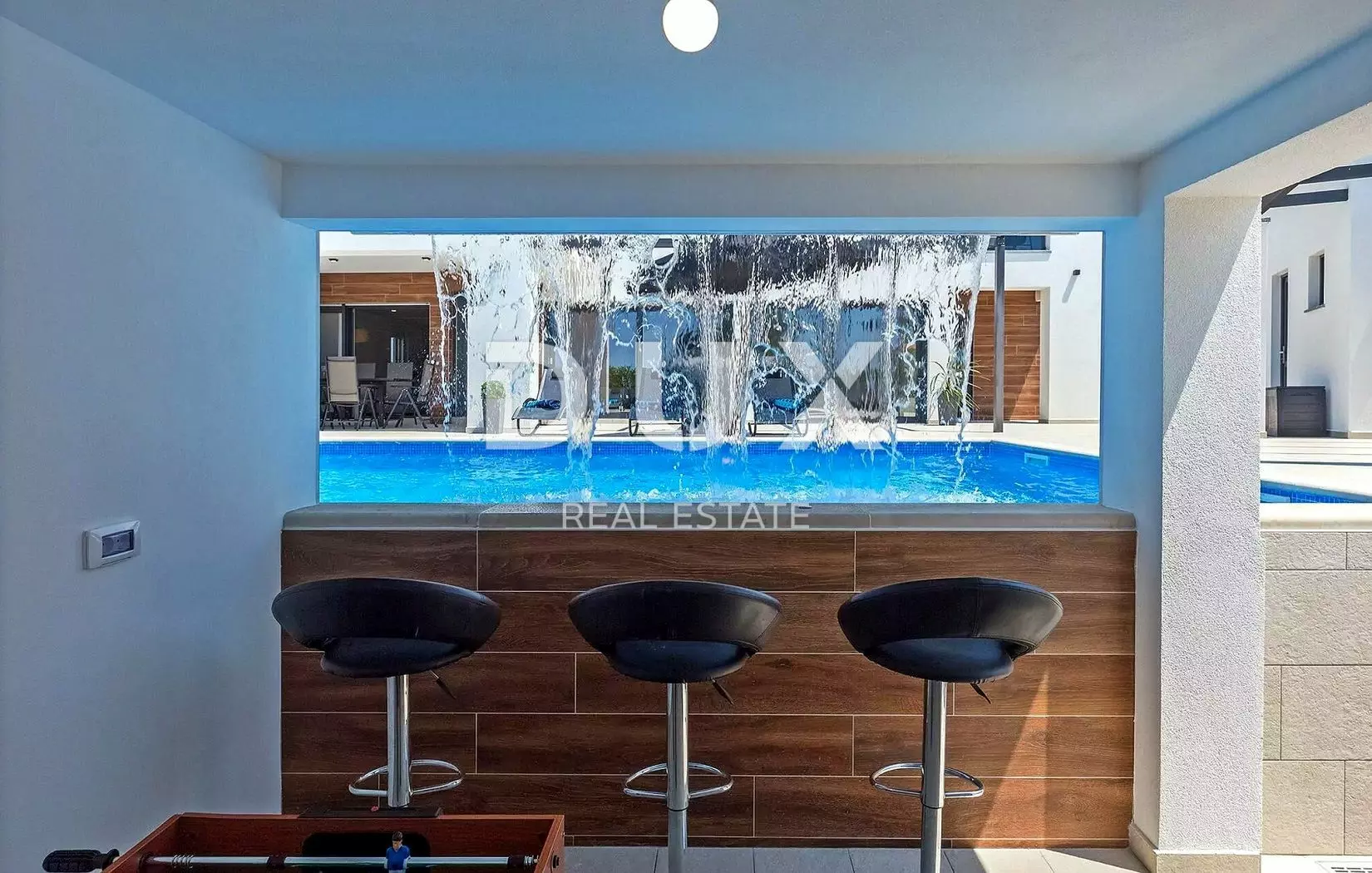6-bedroom Detached House In Marčana, Croatia (280 M²)