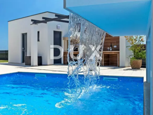 6-bedroom Detached House In Marčana, Croatia (280 M²)