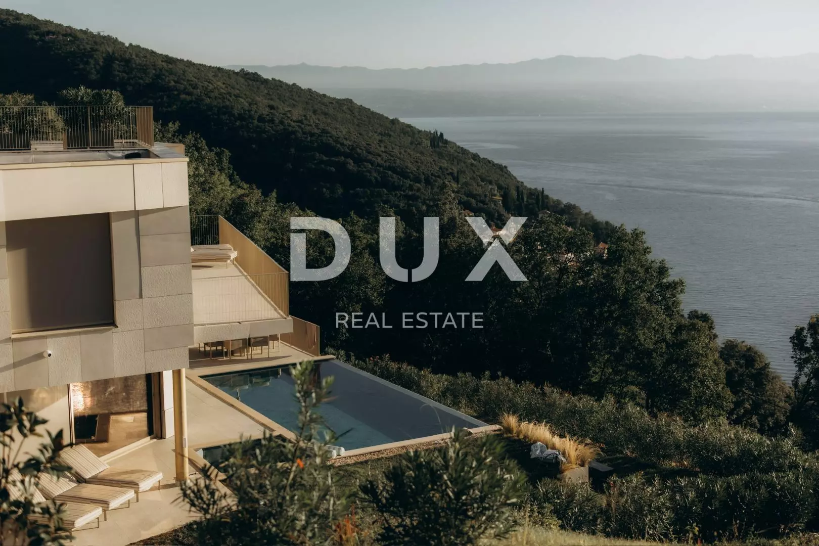 6-bedroom Villa In Mošćenička Draga, Croatia (453 M²)