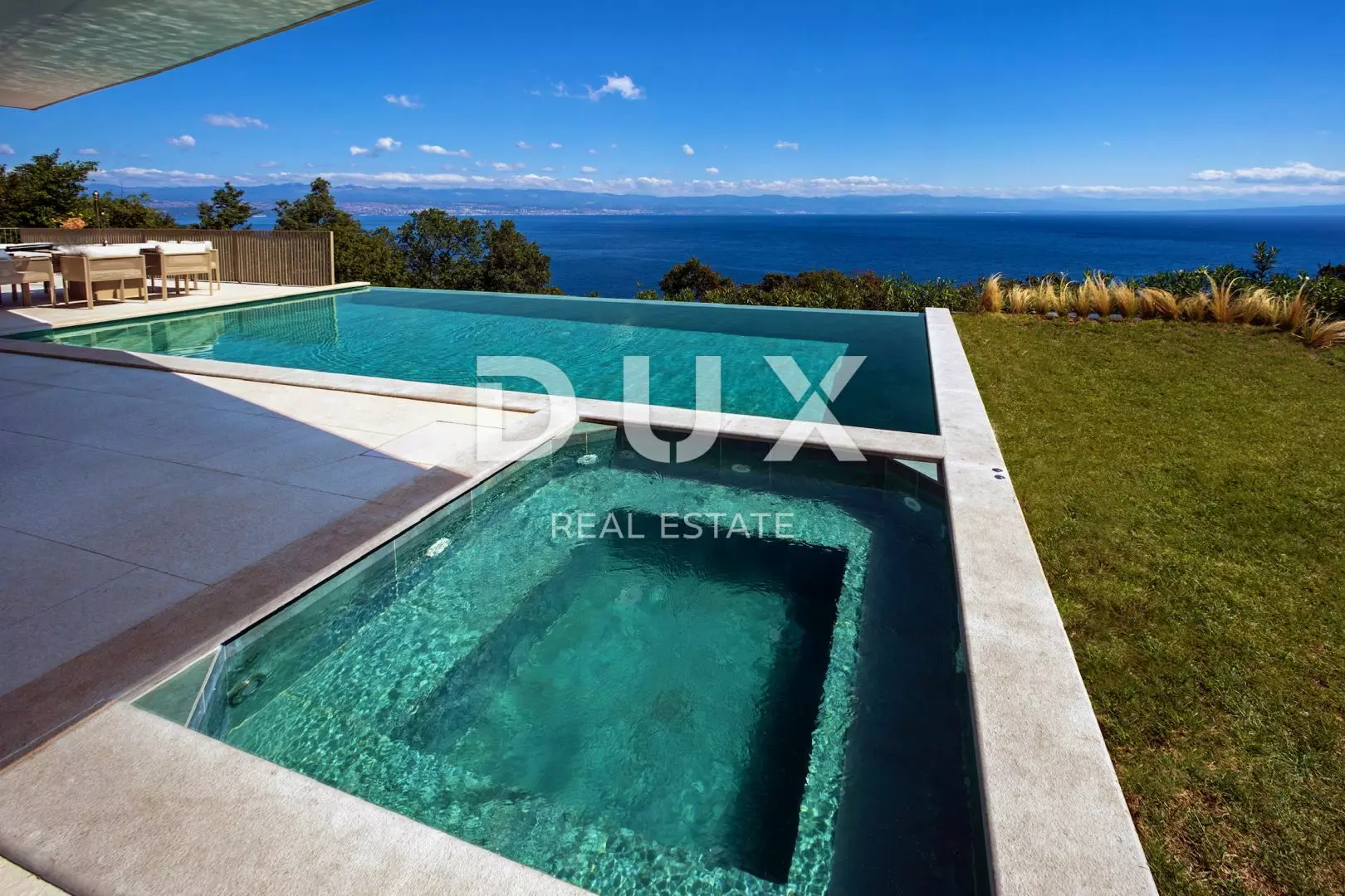 6-bedroom Villa In Mošćenička Draga, Croatia (453 M²)