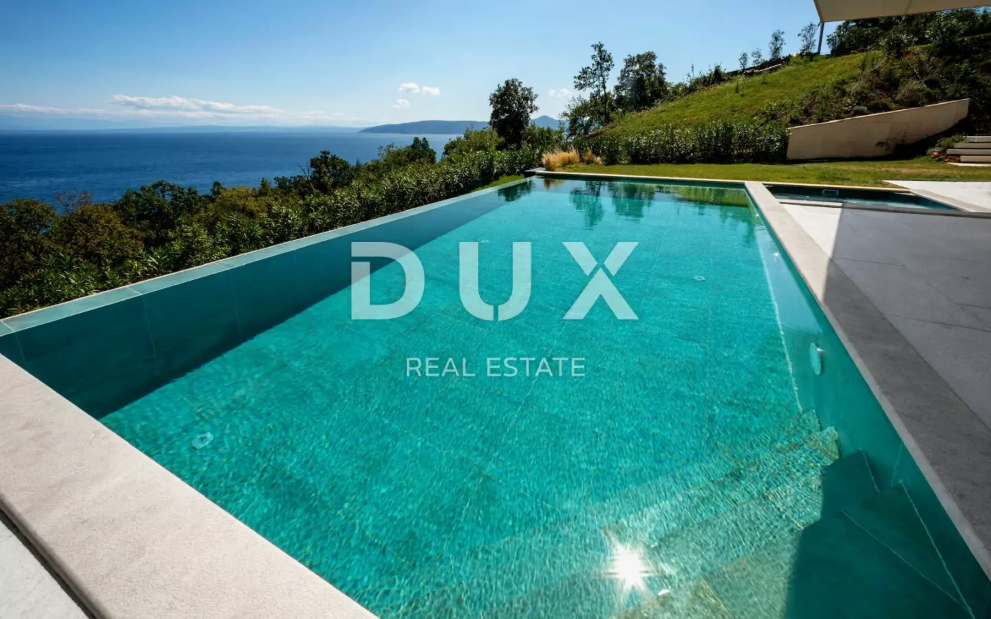 6-bedroom Villa In Mošćenička Draga, Croatia (453 M²)
