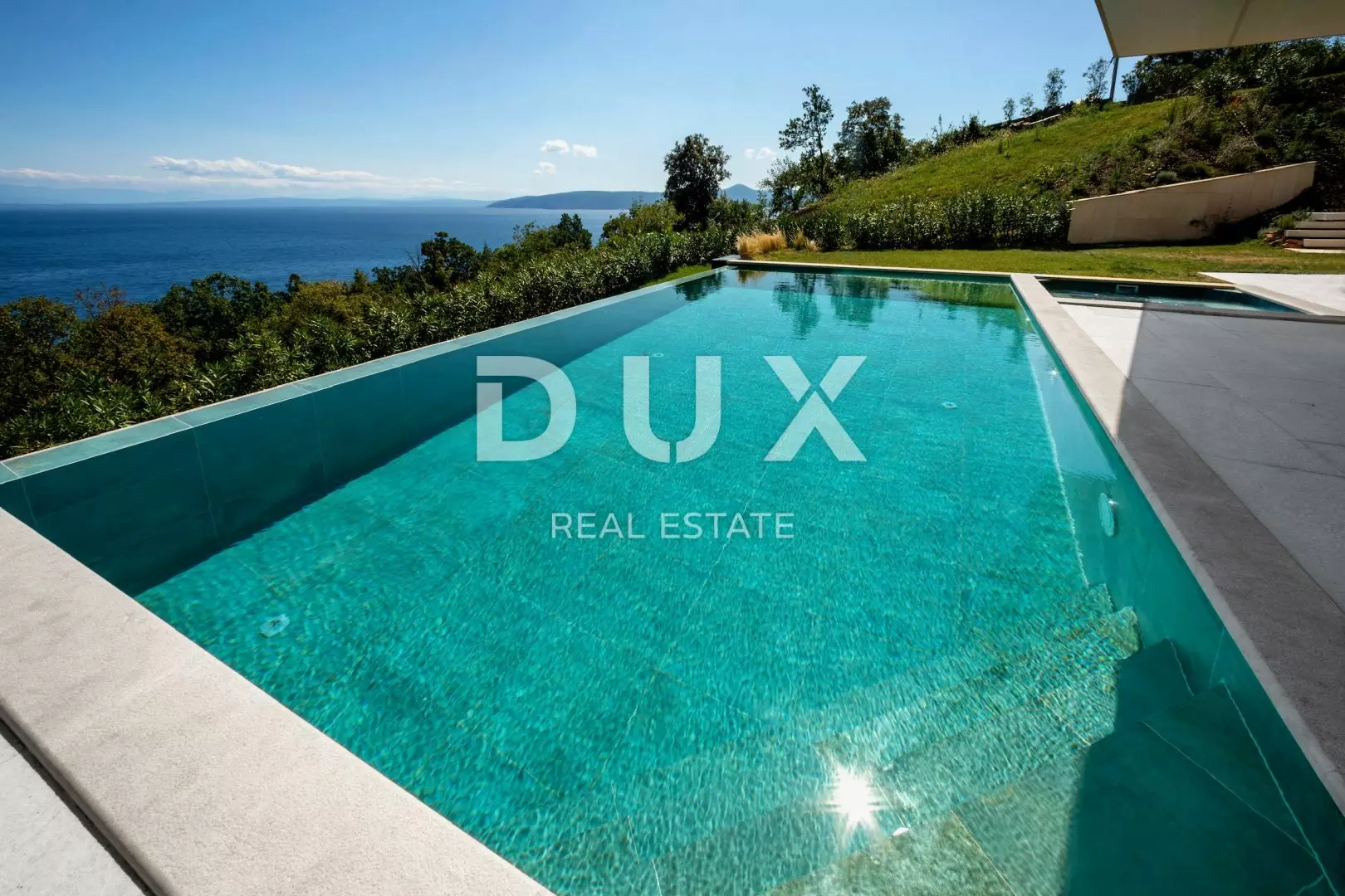 6-bedroom Villa In Mošćenička Draga, Croatia (453 M²)