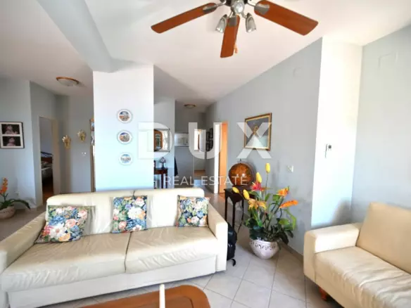 3-bedroom Apartment In Rabac, Croatia (105,42 M²)