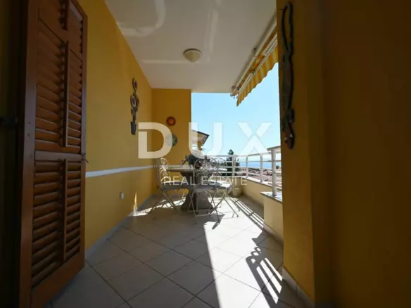 3-bedroom Apartment In Rabac, Croatia (105,42 M²)