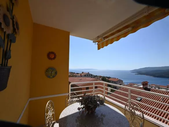3-bedroom Apartment In Rabac, Croatia (105,42 M²)