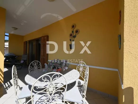 3-bedroom Apartment In Rabac, Croatia (105,42 M²)