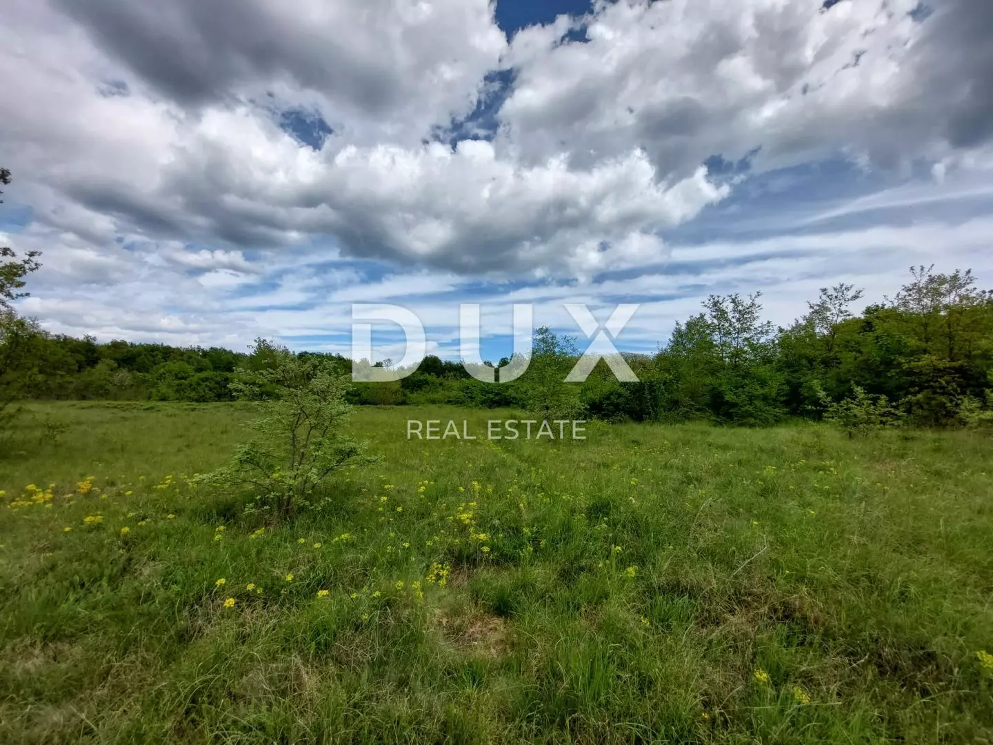 1713531020_whatsapp-image-2024-04-19-at-14-6ba193 Land In Labin, Croatia (11.116 M²)