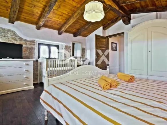 4-bedroom Villa In Umag, Croatia (180 M²)
