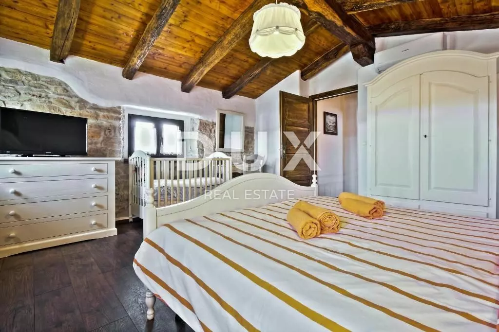 4-bedroom Villa In Umag, Croatia (180 M²)