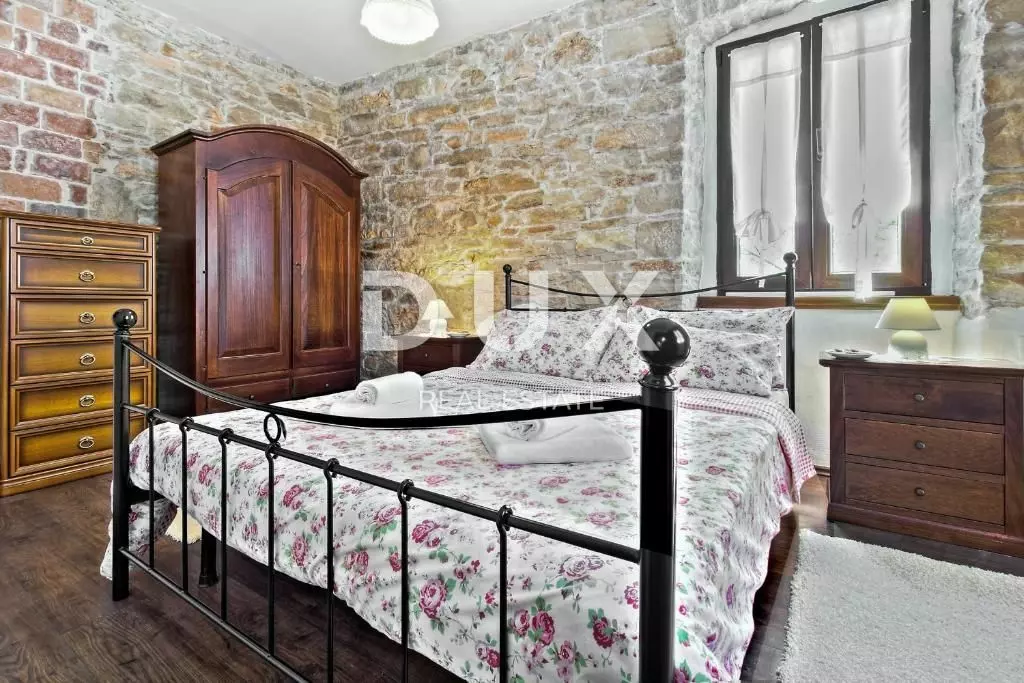 4-bedroom Villa In Umag, Croatia (180 M²)