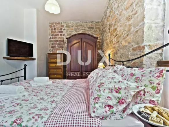 4-bedroom Villa In Umag, Croatia (180 M²)