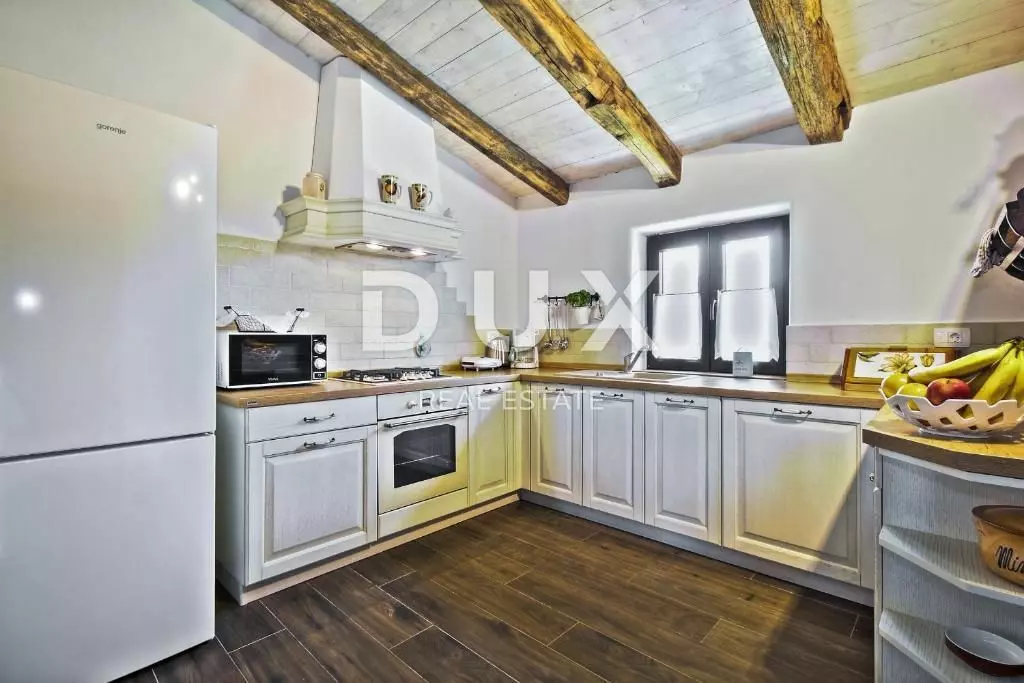 4-bedroom Villa In Umag, Croatia (180 M²)