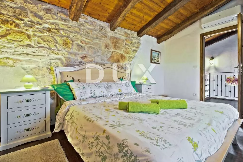 4-bedroom Villa In Umag, Croatia (180 M²)