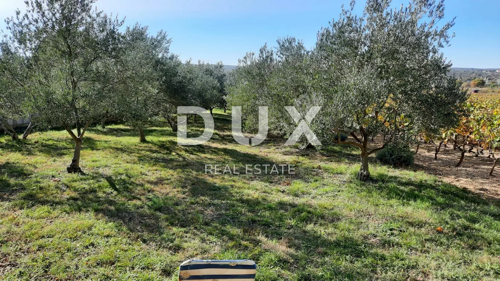 Land In Pridraga, Croatia (1.080 M²)