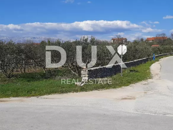 Land In Pridraga, Croatia (1.080 M²)