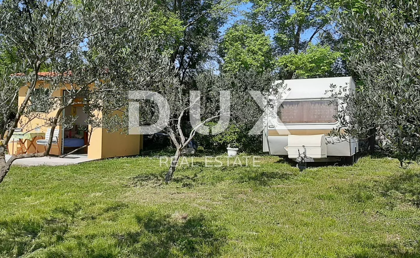 Land In Pridraga, Croatia (1.080 M²)