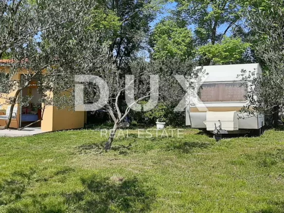 Land In Pridraga, Croatia (1.080 M²)