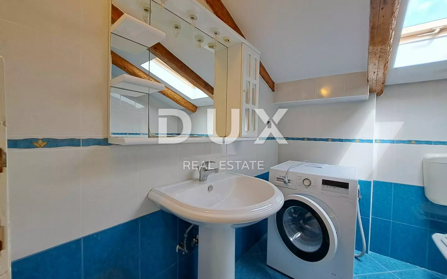2-bedroom Apartment In Volosko, Croatia (60 M²)