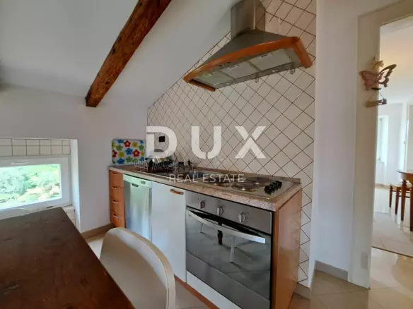 2-bedroom Apartment In Volosko, Croatia (60 M²)