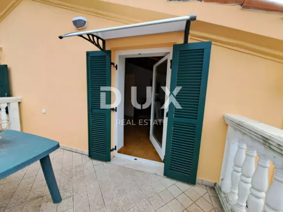2-bedroom Apartment In Volosko, Croatia (60 M²)