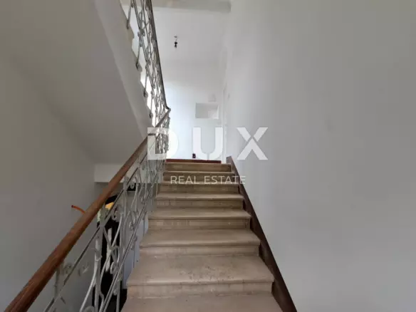 2-bedroom Apartment In Volosko, Croatia (60 M²)