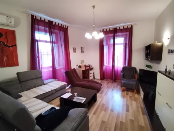 2-bedroom Apartment In Centar, Croatia (93 M²)