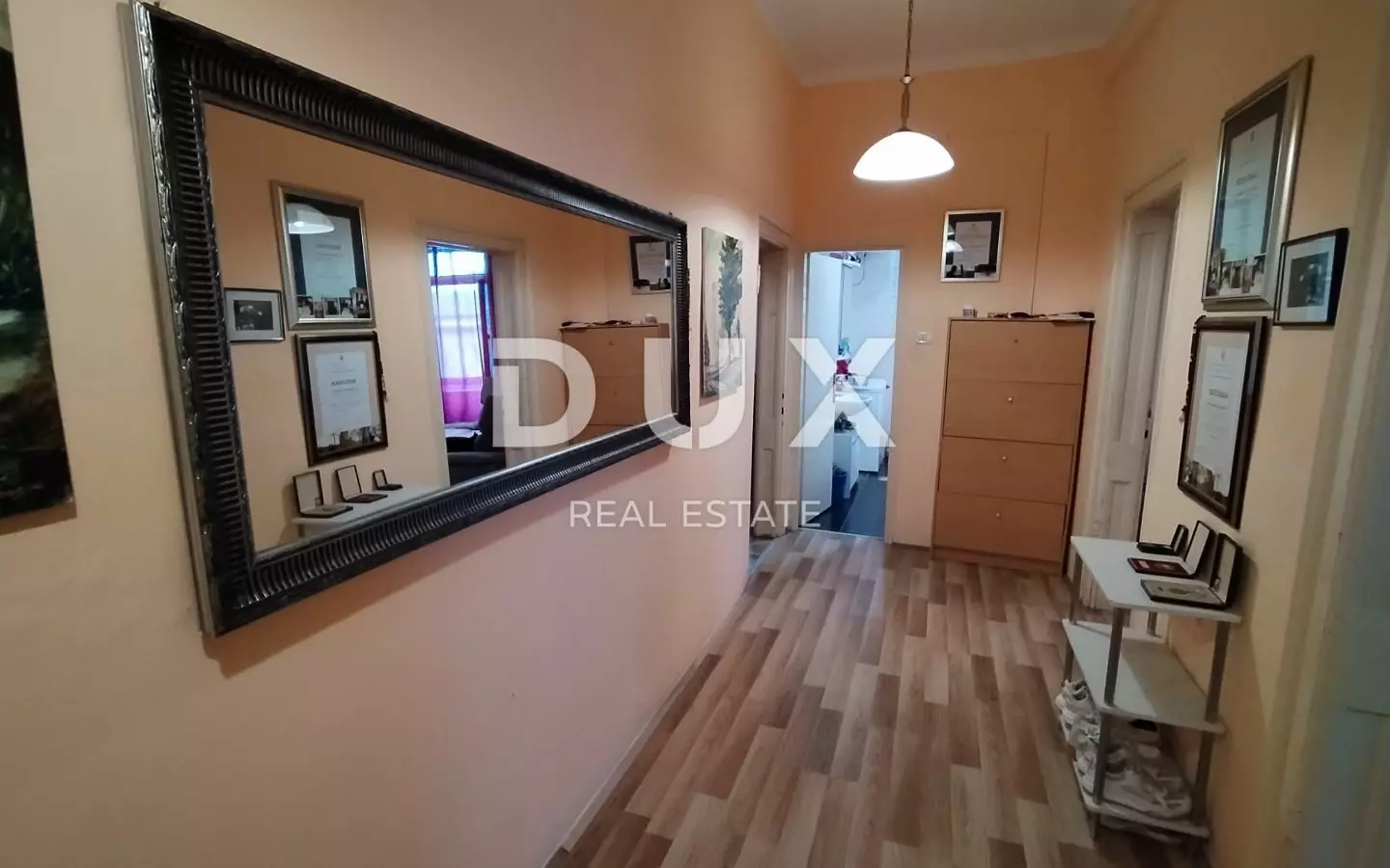 2-bedroom Apartment In Centar, Croatia (93 M²)